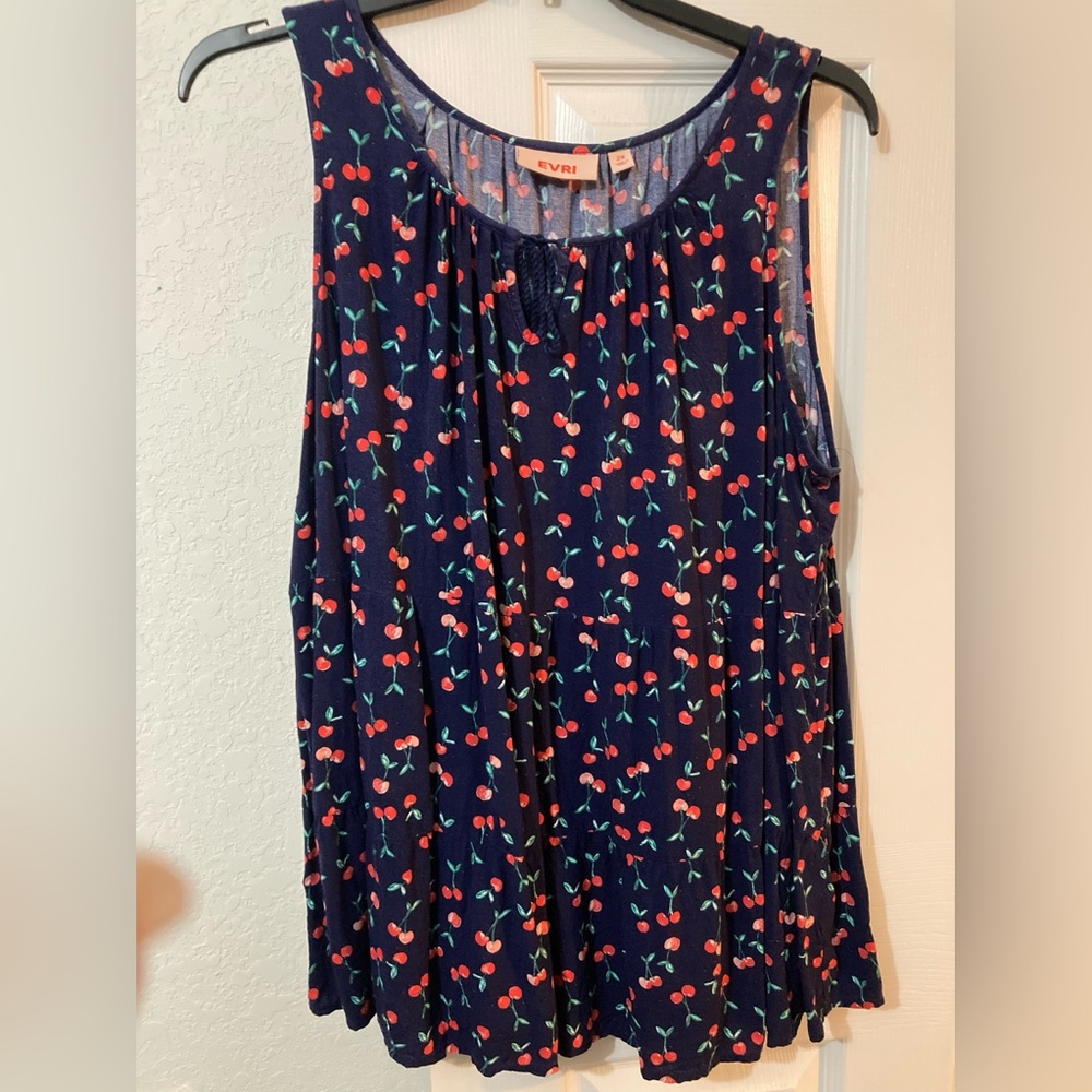 EVRI 2X tank style top
